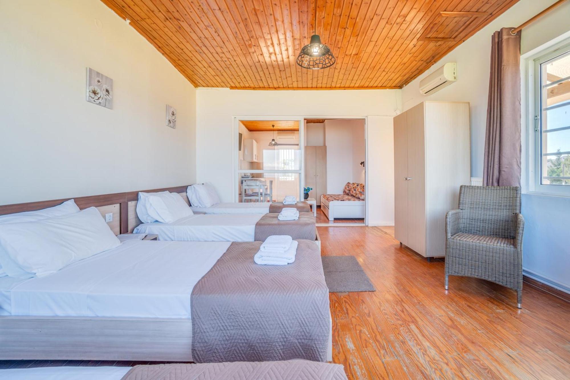 Sandy Beach Houses - Sea View Kavos Bilik gambar